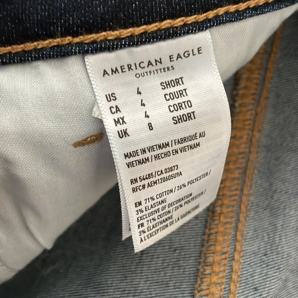 American Eagle Jean - Picture 2 of 5